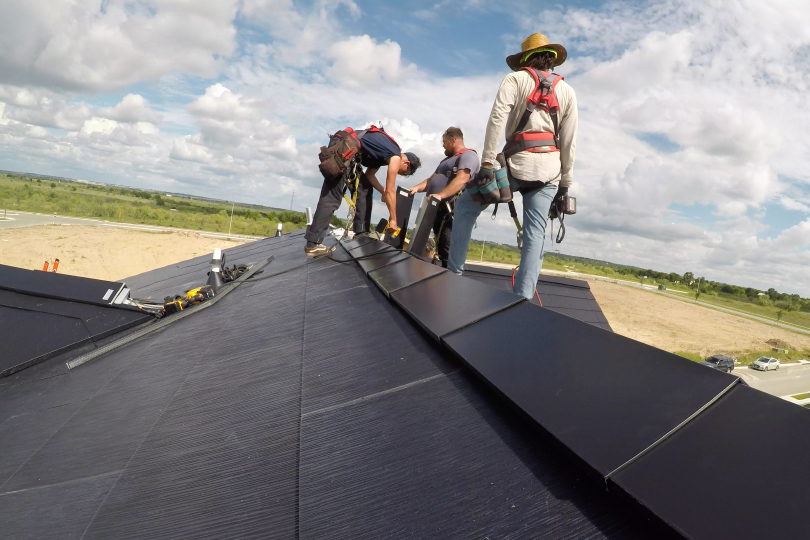 Tesla v3 solar panels 810x540